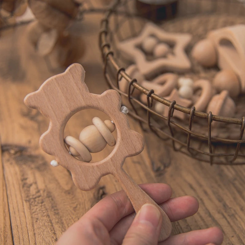 Hochets en bois naturel Montessori pour bébés