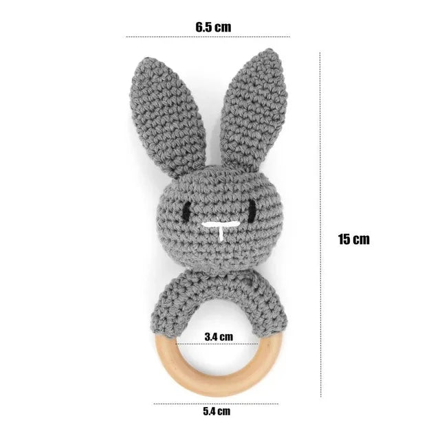 Hochets animaux en bois et crochet