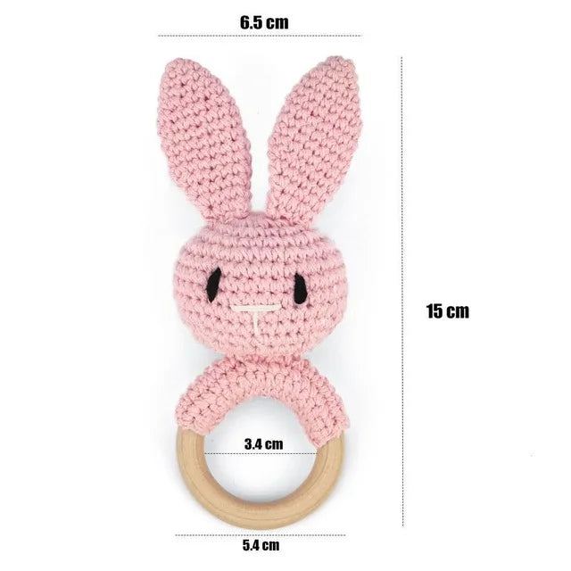 Hochets animaux en bois et crochet