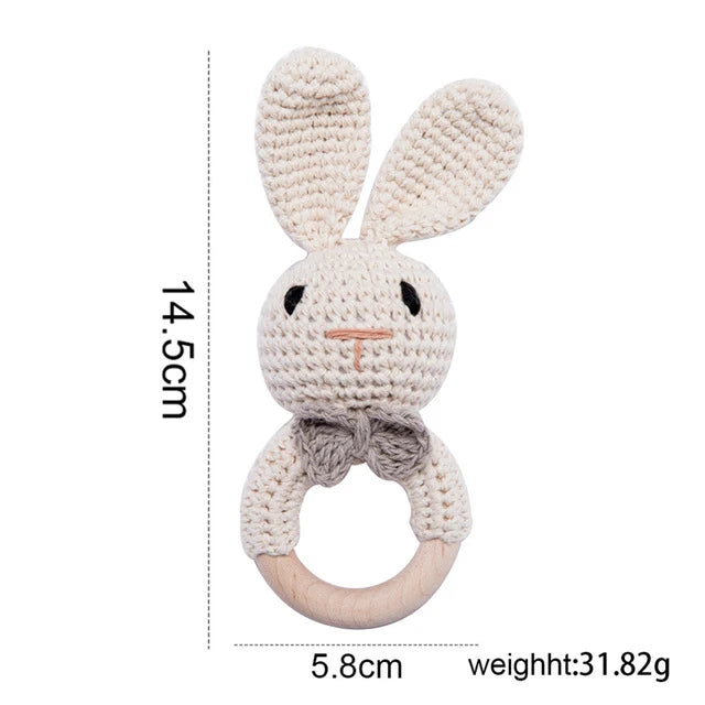 Hochets animaux en bois et crochet
