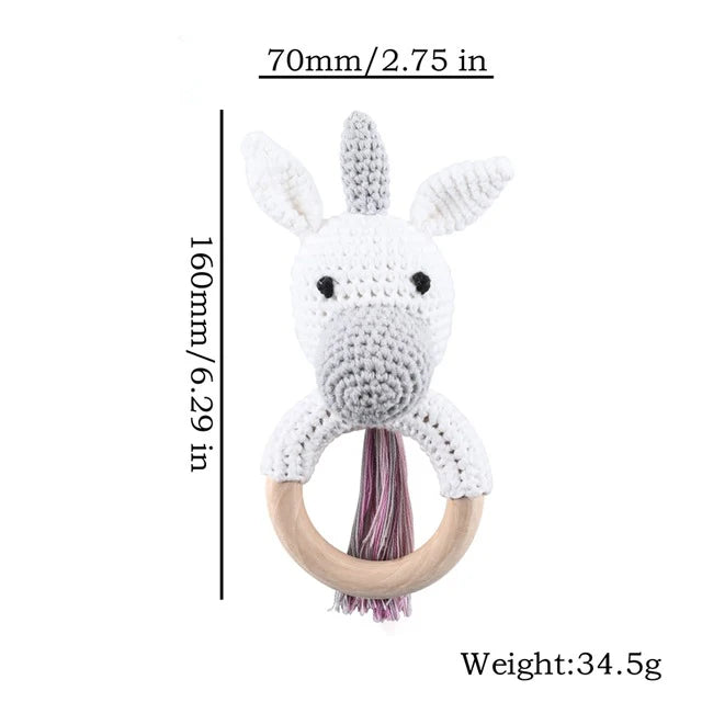 Hochets animaux en bois et crochet