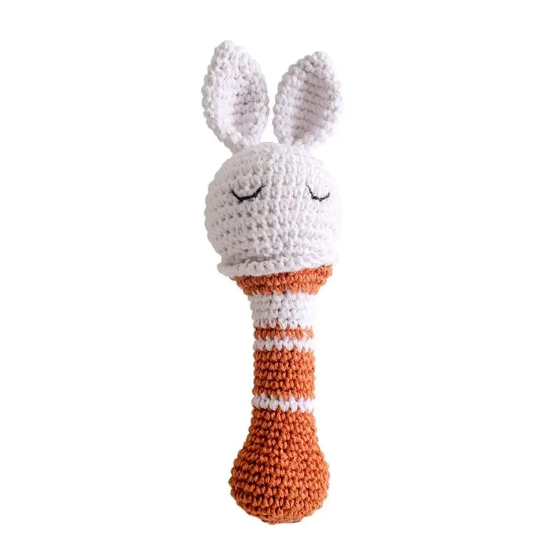 Hochets animaux en bois et crochet